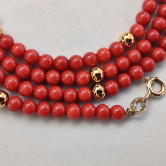 Vintage Genuine Mediterranean Oxblood Red Coral Necklace 10k gold clasp - Picture 12 of 16